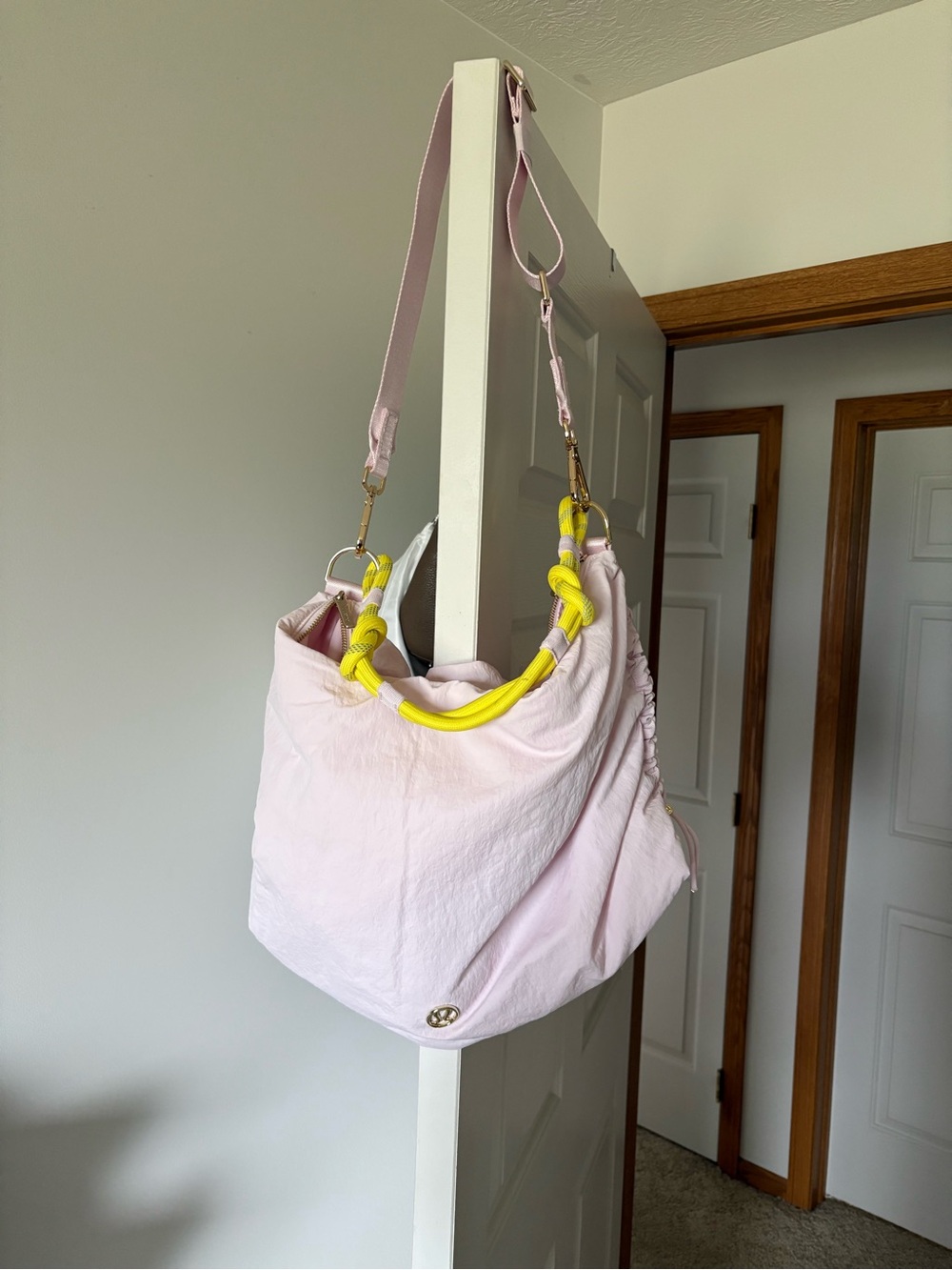lululemon athletica Light Pink Shoulder Bag with Yellow Handle